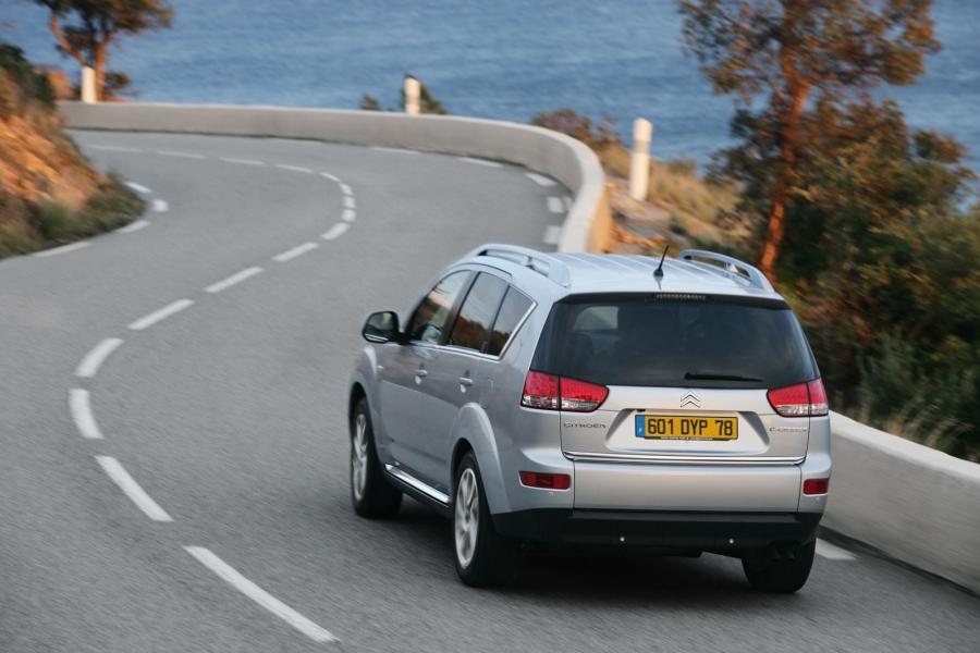  Citroen C-Crosser 2008 года  (фото 85 из 144)
